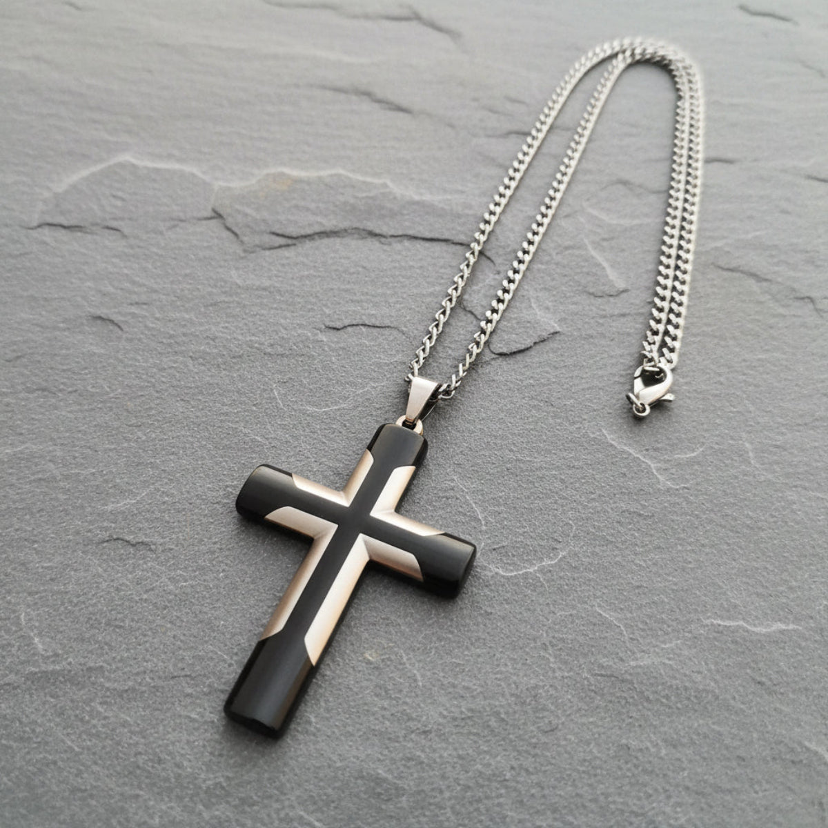 Beautymogul-Two-tone-black-silver-pendant-chain