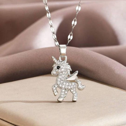 Beautymogul-Unicorn-Necklace-