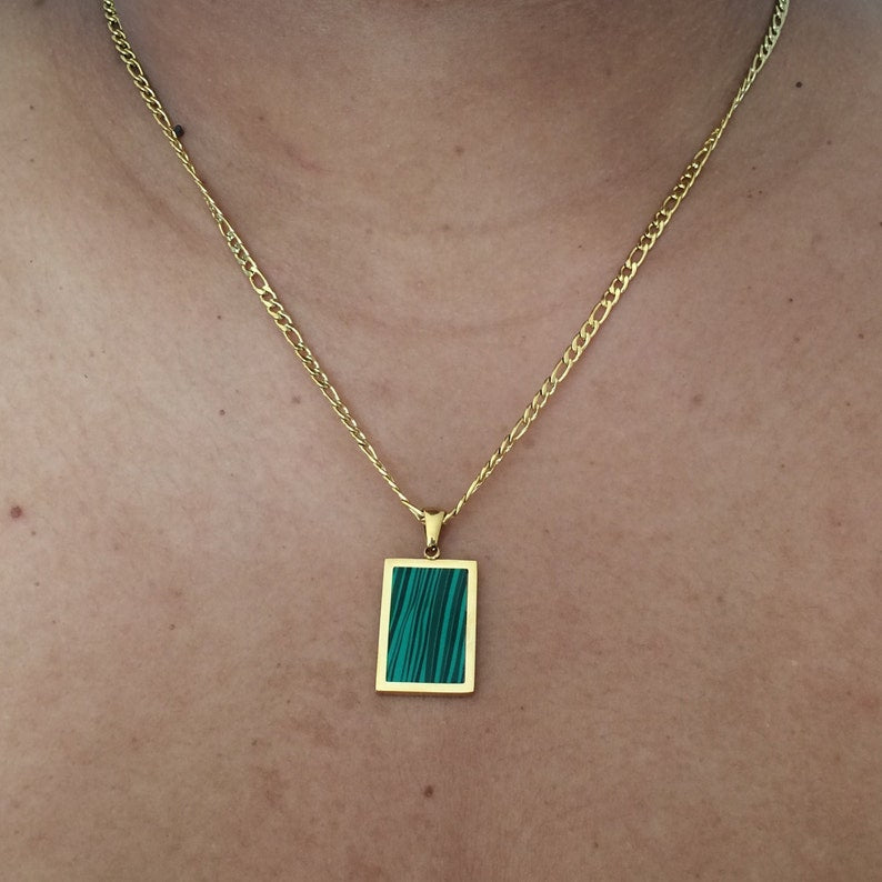 18K gold Plated Rectangular Necklace (Pearl Shell or Green Malachite)