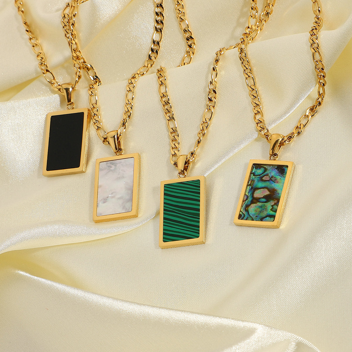 18K gold Plated Rectangular Necklace (Pearl Shell or Green Malachite)