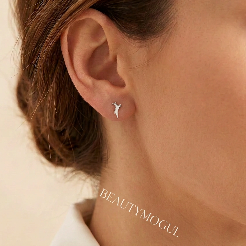 beautymogul-silver-tone-buck-stud-earrings-model