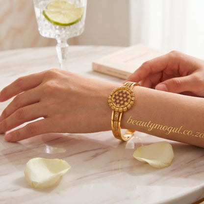 gold-bracelet-lifestyle-beautymogul